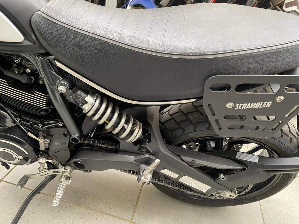 Ducati Scrambler 800 Icon Dark (2021 - 22) (9)