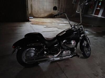 Honda Shadow 750 (2004) usata