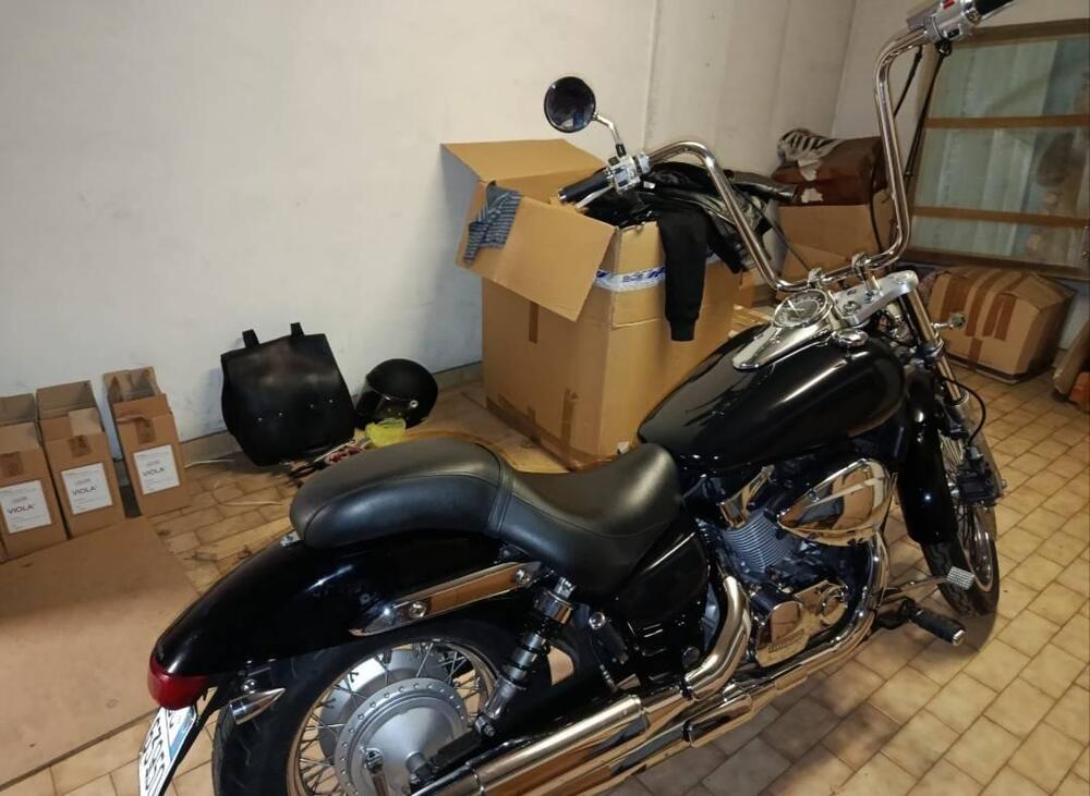 Honda Shadow 750 (2004) (2)