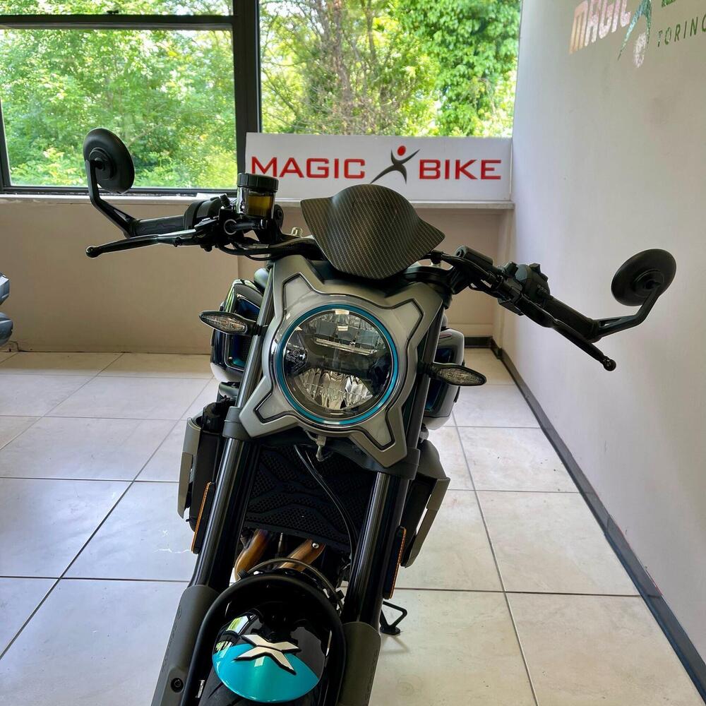 CFMOTO 700CL-X Sport (2022 - 26) (6)