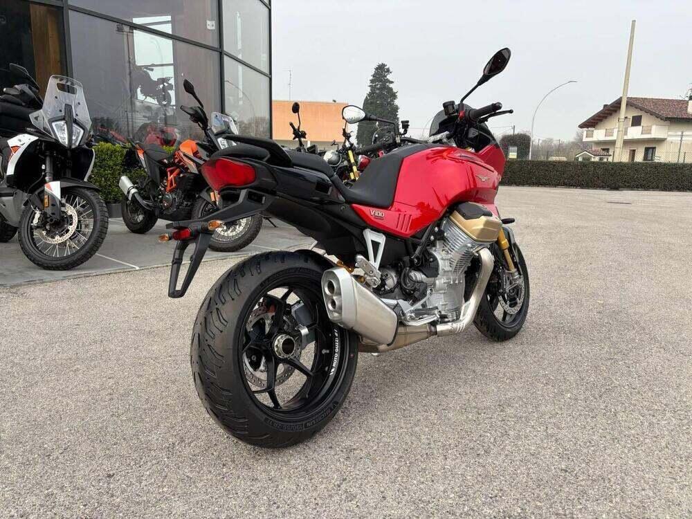 Moto Guzzi V100 Mandello Wind Tunnel (2025 - 26) (7)