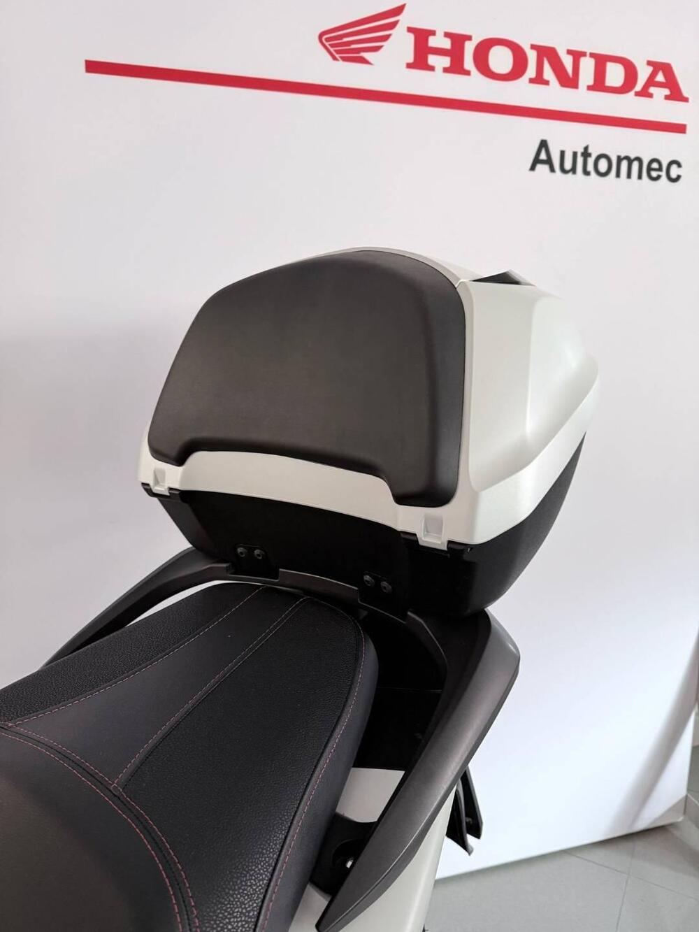 Honda SH 125i Sport (2024 - 25) (5)