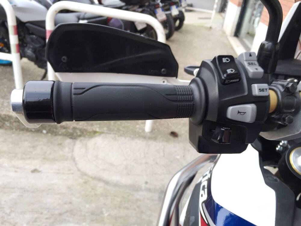 Honda Africa Twin CRF 1000L ABS (2016 - 17) (12)