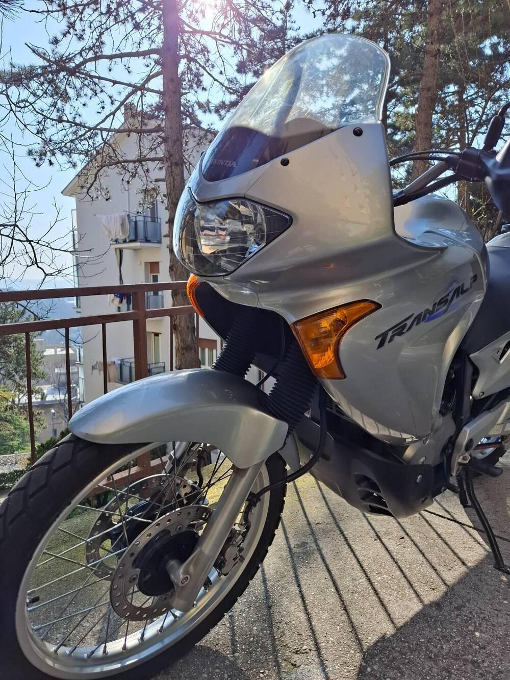 Honda Transalp XL 650V (2000 - 04) (4)