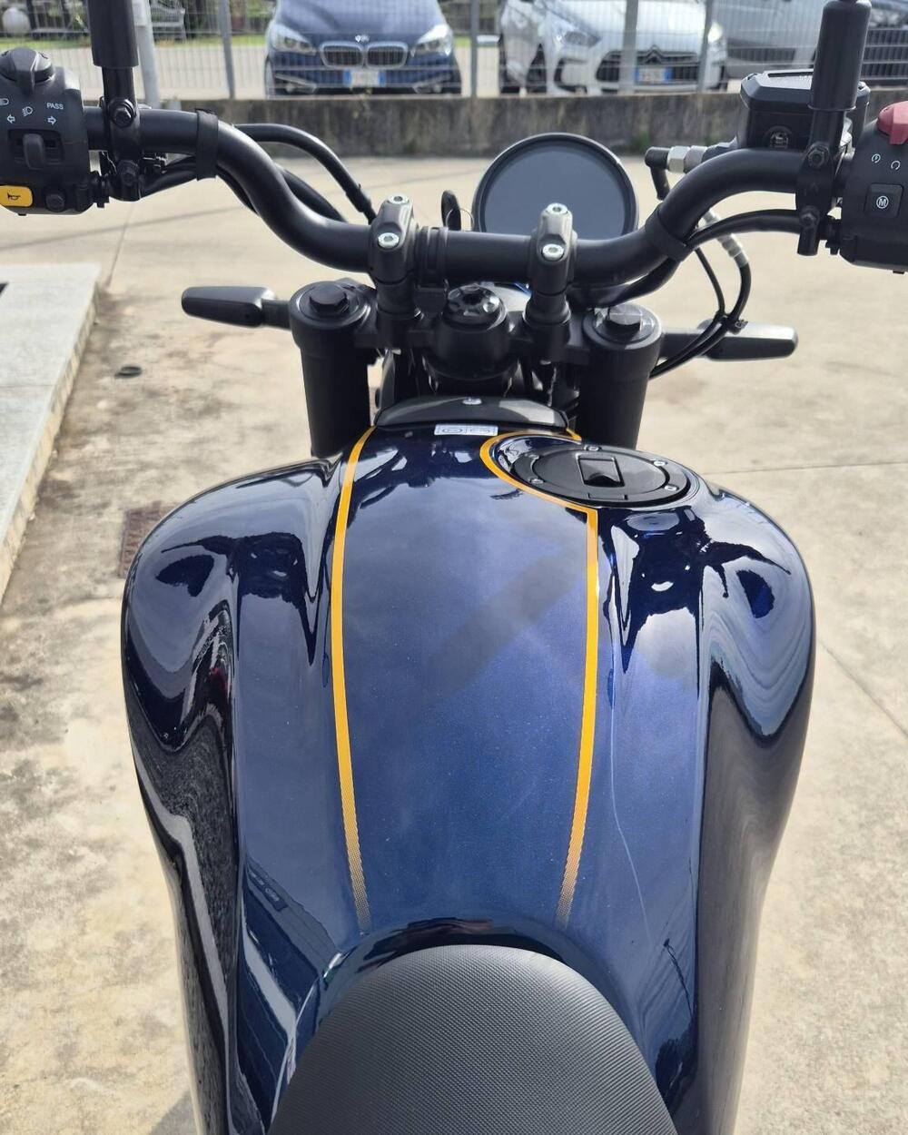 Royal Enfield Guerrilla 450 (2024 - 26) (5)