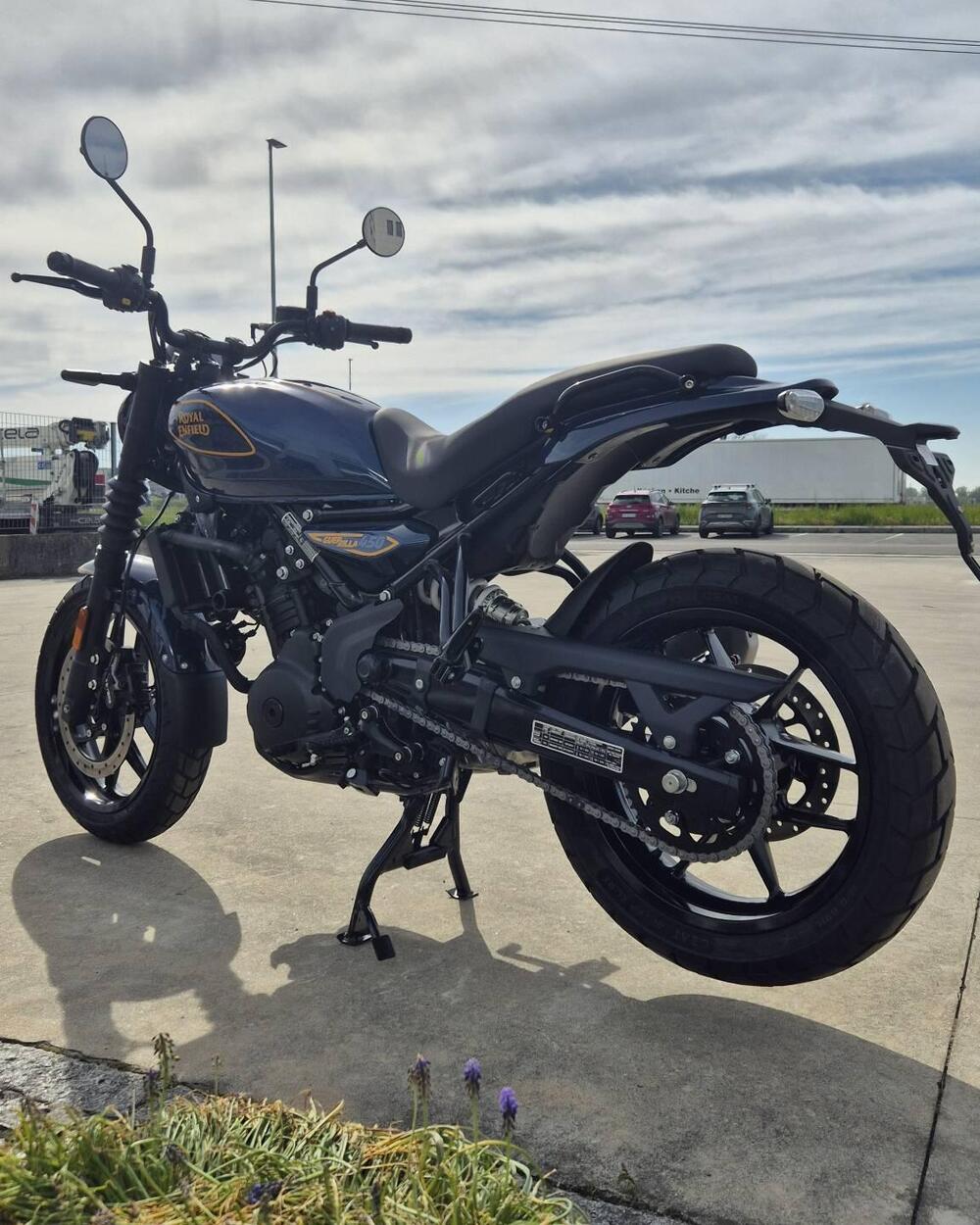 Royal Enfield Guerrilla 450 (2024 - 26) (3)