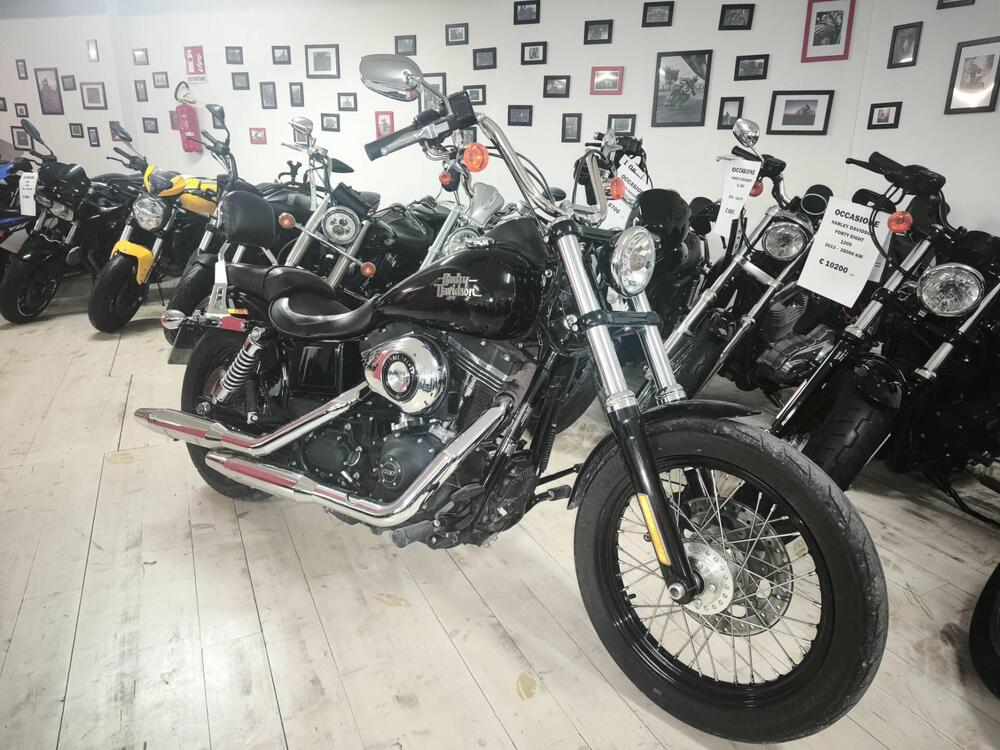 Harley-Davidson 1690 Street Bob Special (2015 - 16) - FXDB