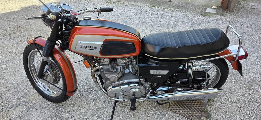 Triumph TRIDENT T 150 (7)