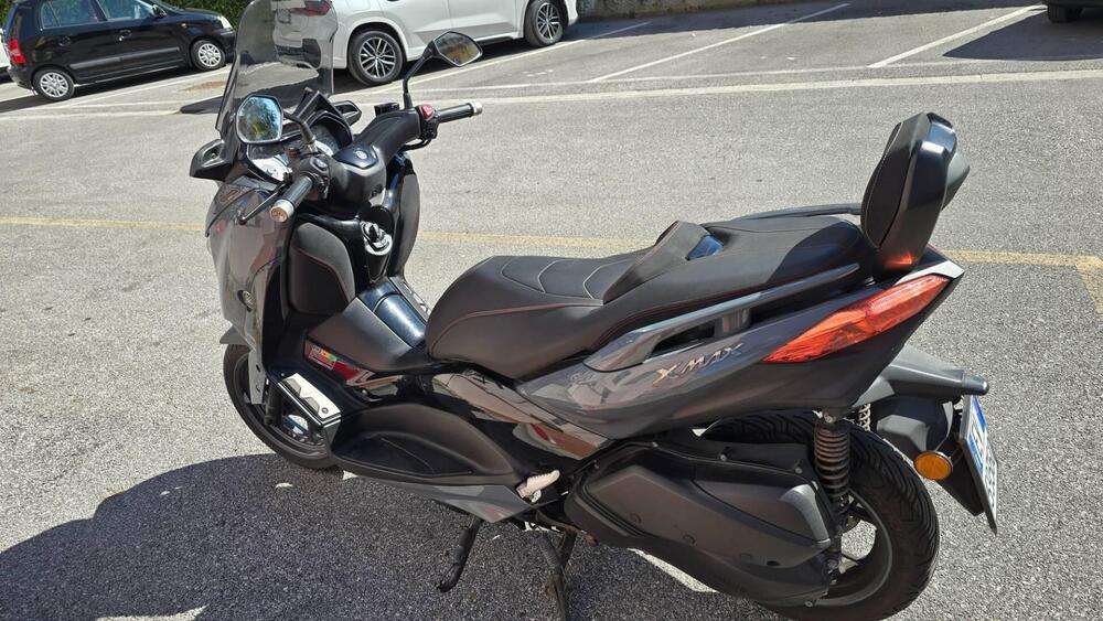 Yamaha X-Max 300 Tech Max (2021 - 24) (4)
