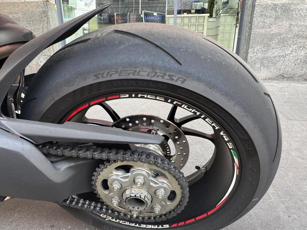 Ducati Streetfighter V4 1100 S (2020) (10)