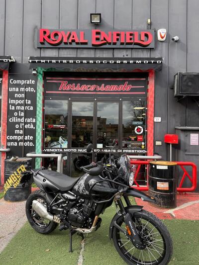 Royal Enfield Himalayan 450 Mana Black (2026) usata