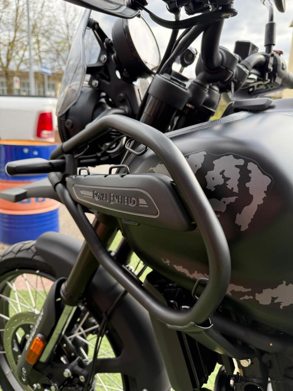 Royal Enfield Himalayan 450 Mana Black (2026) (13)