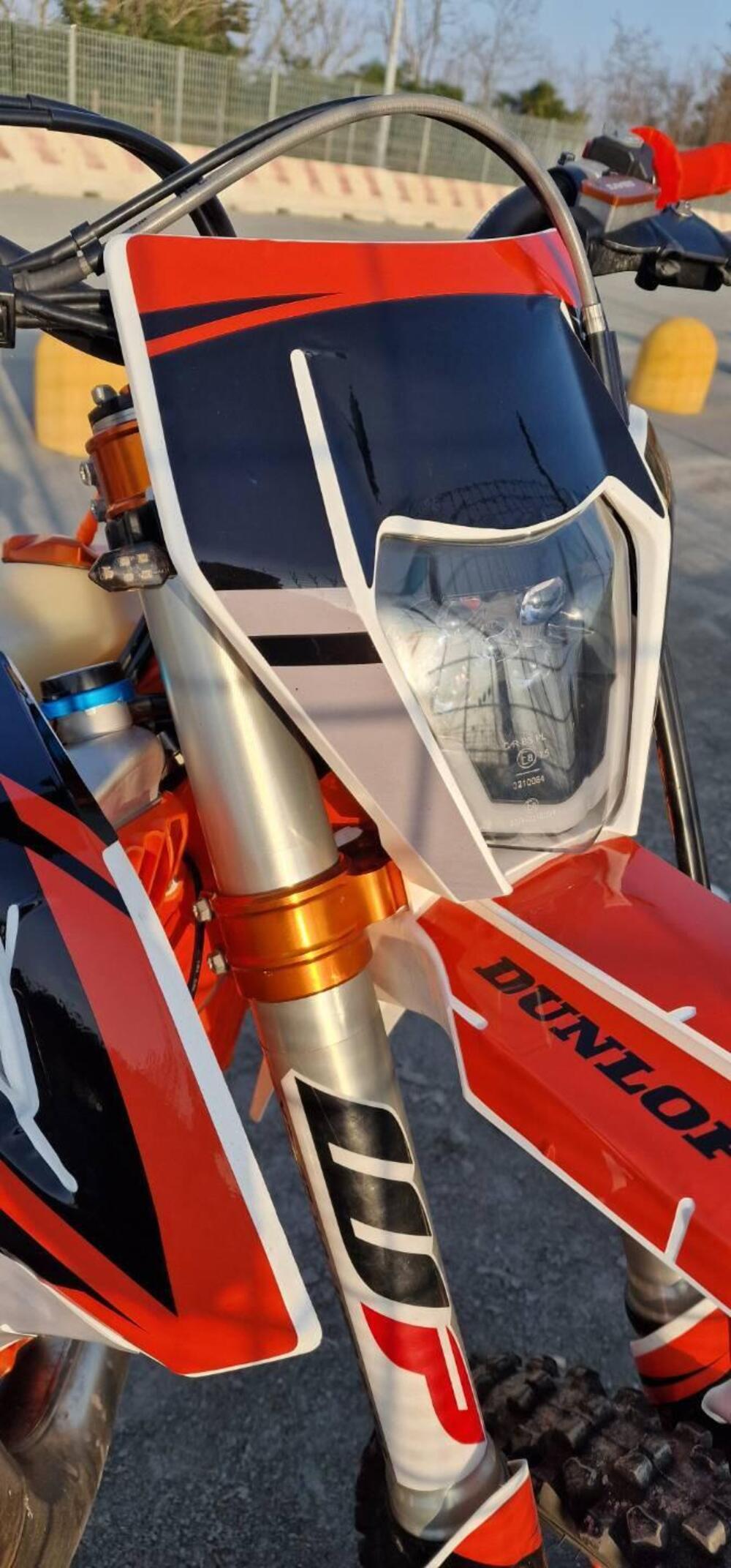 KTM 250 EXC TPI Six Days (2019) (5)