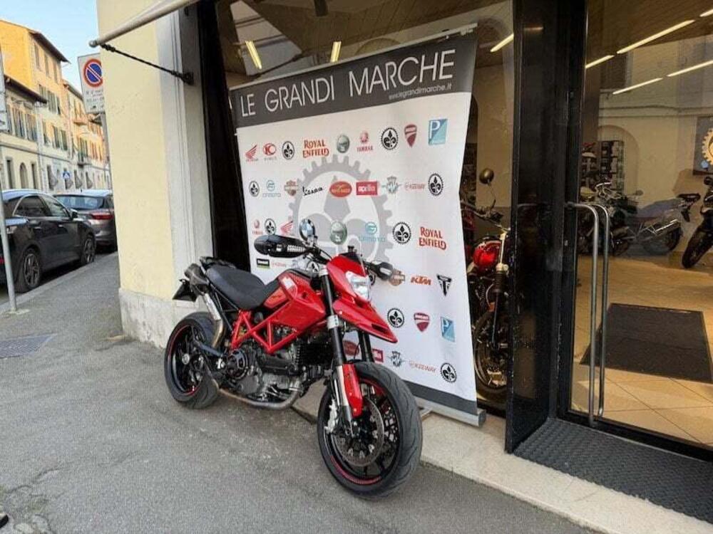 Ducati Hypermotard 1100 EVO (2010 - 12) (15)