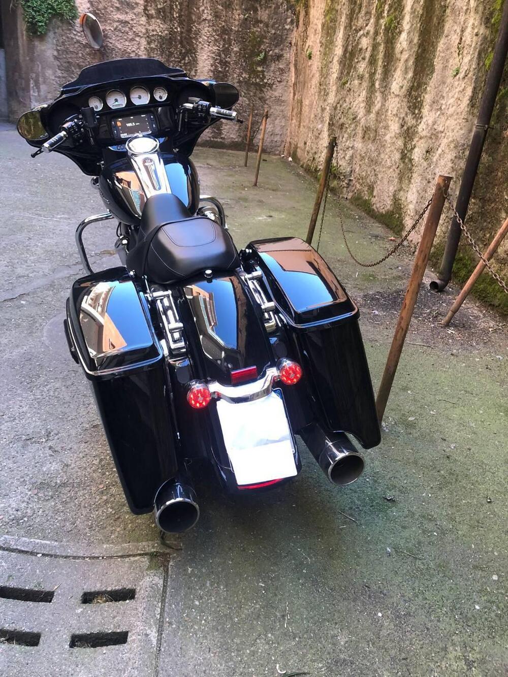 Harley-Davidson 107 Street Glide (2017 - 19) - FLHX (8)