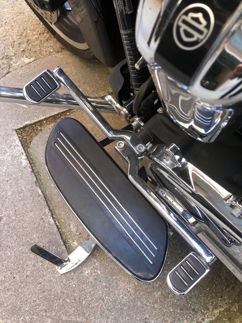 Harley-Davidson 107 Street Glide (2017 - 19) - FLHX (15)