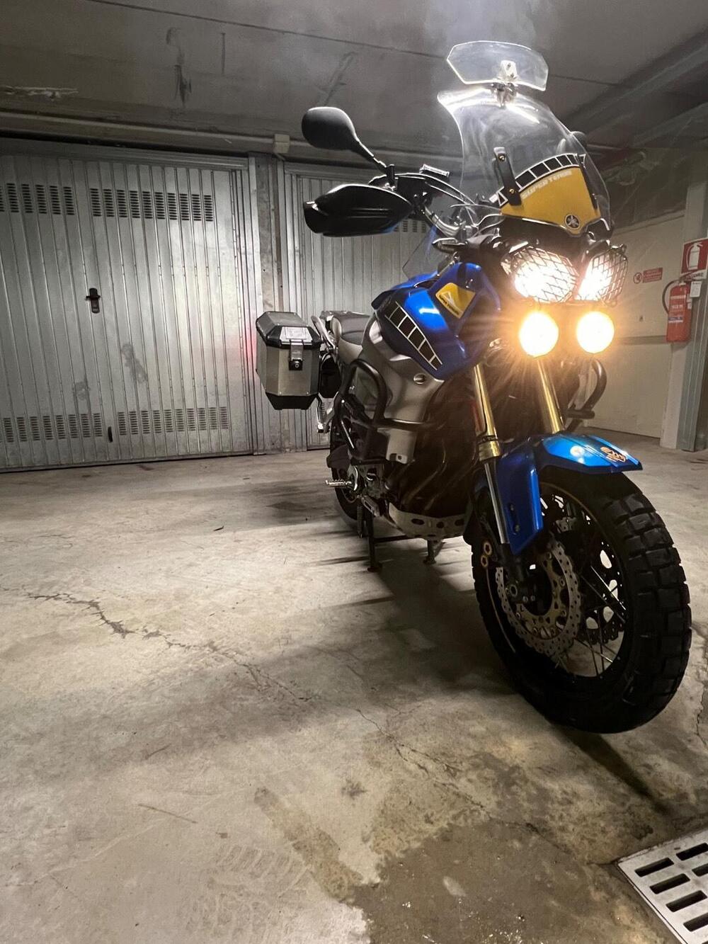 Yamaha XT1200Z Super Ténéré First Edition (2010 - 11) (12)