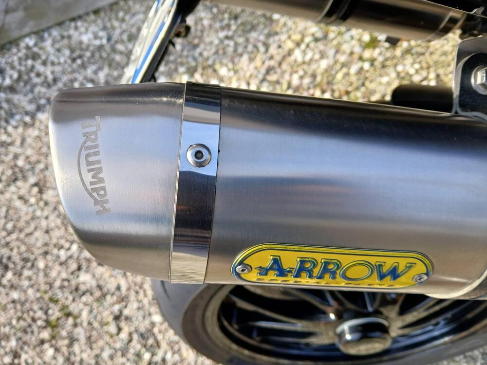 Triumph Speed Triple 1050 (2005 - 11) (11)