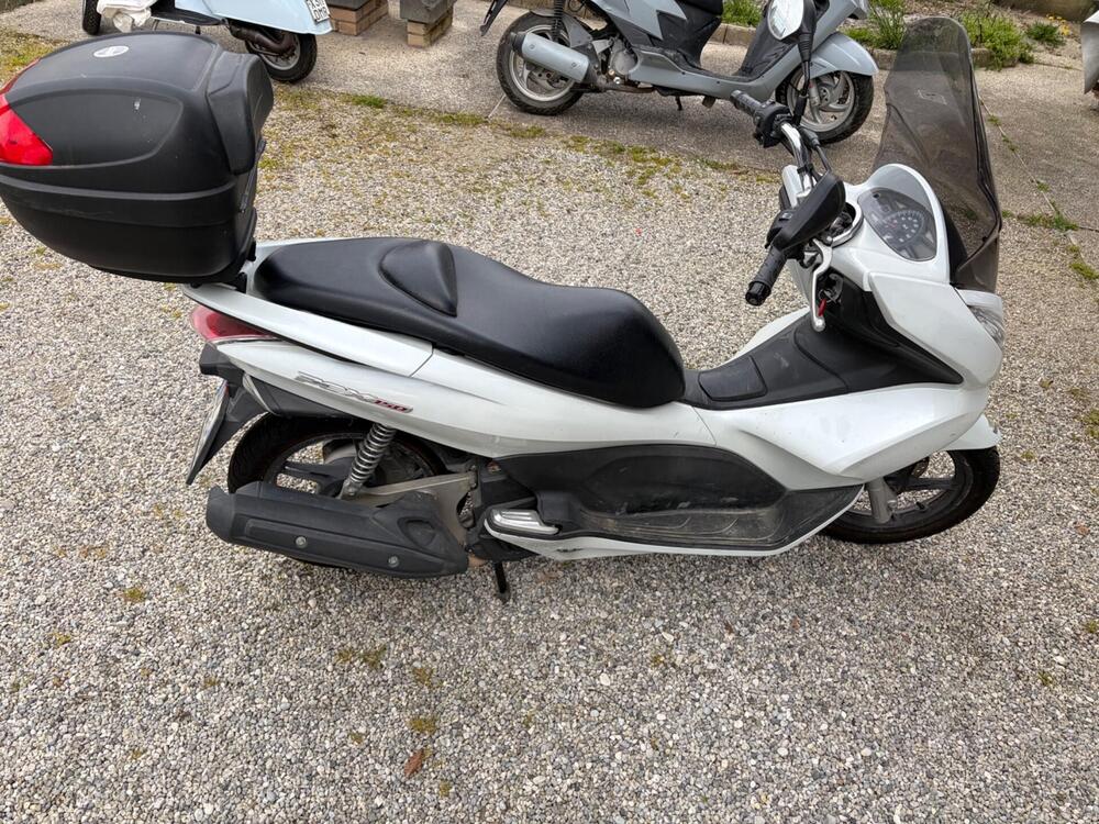 Honda PCX 150 (2012 - 13) (2)