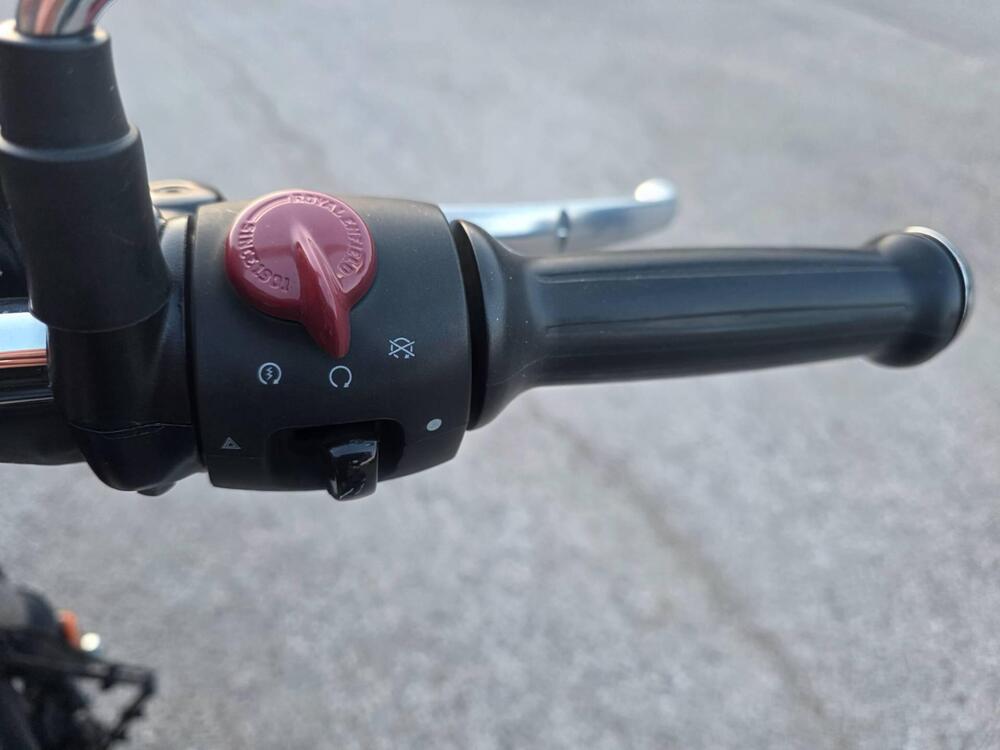 Royal Enfield Meteor 350 (2021 - 26) (5)