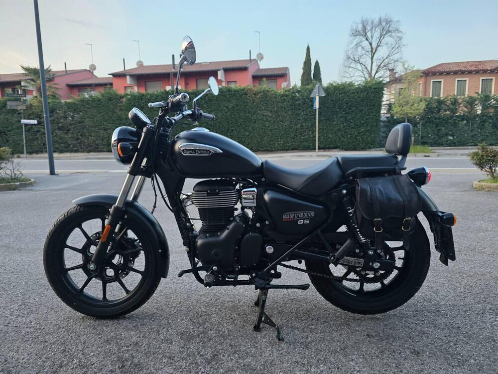 Royal Enfield Meteor 350 (2021 - 26) (9)