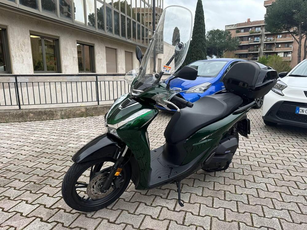 Honda SH 150i Vetro (2024 - 25) (3)