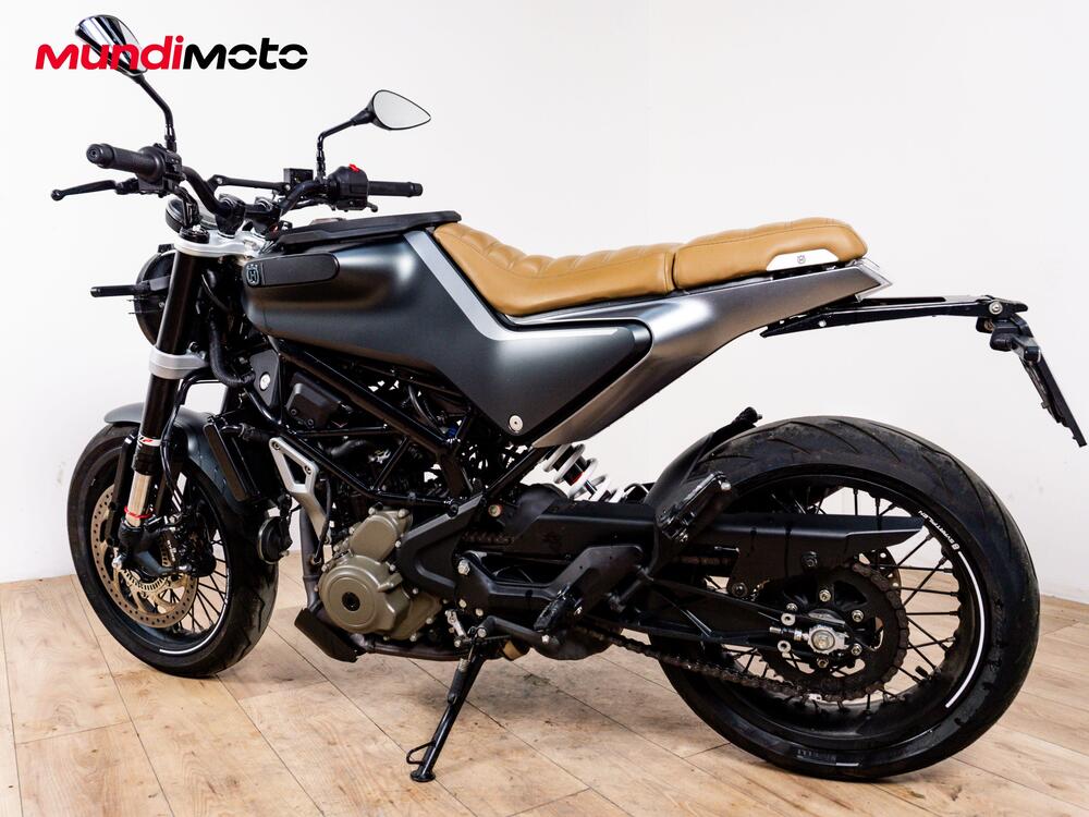 Husqvarna Svartpilen 401 (2018 - 19) (7)