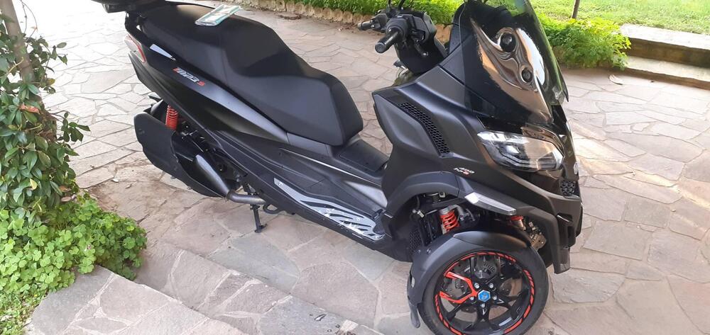 Piaggio MP3 400 Sport ABS Hpe (2023 - 24) (4)