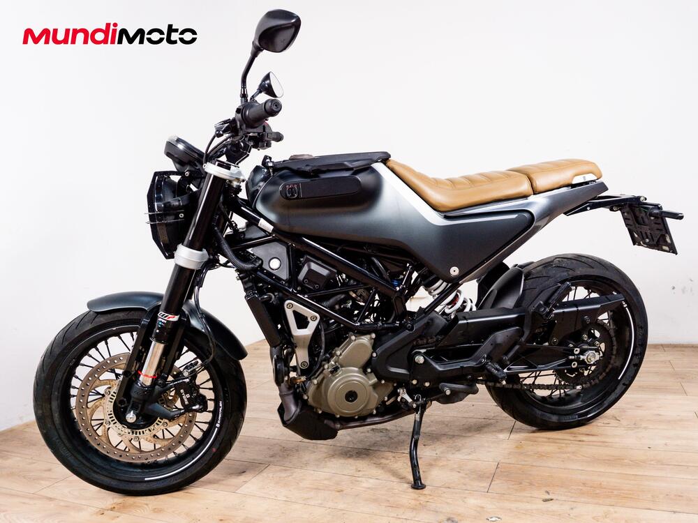 Husqvarna Svartpilen 401 (2018 - 19) (8)