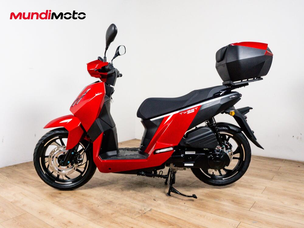 Peugeot Tweet 125 FL GT (2025 - 26) (6)