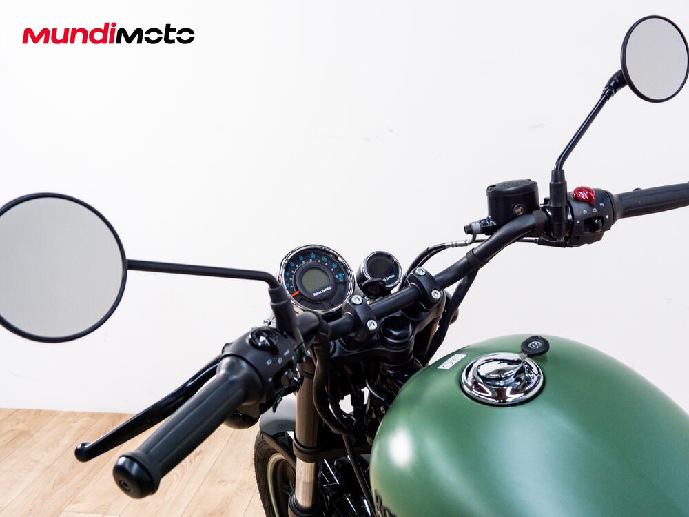 Royal Enfield Meteor 350 (2021 - 26) (11)