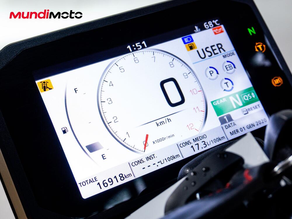 Honda CB 750 Hornet (2025) (12)