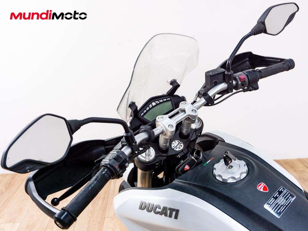 Ducati Hyperstrada 821 (2013 - 15) (11)