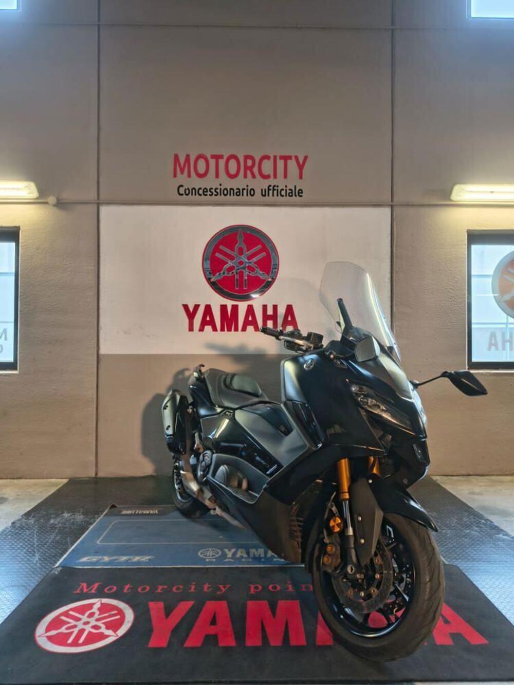 Yamaha T-Max 560 Tech Max (2022 - 24) (2)