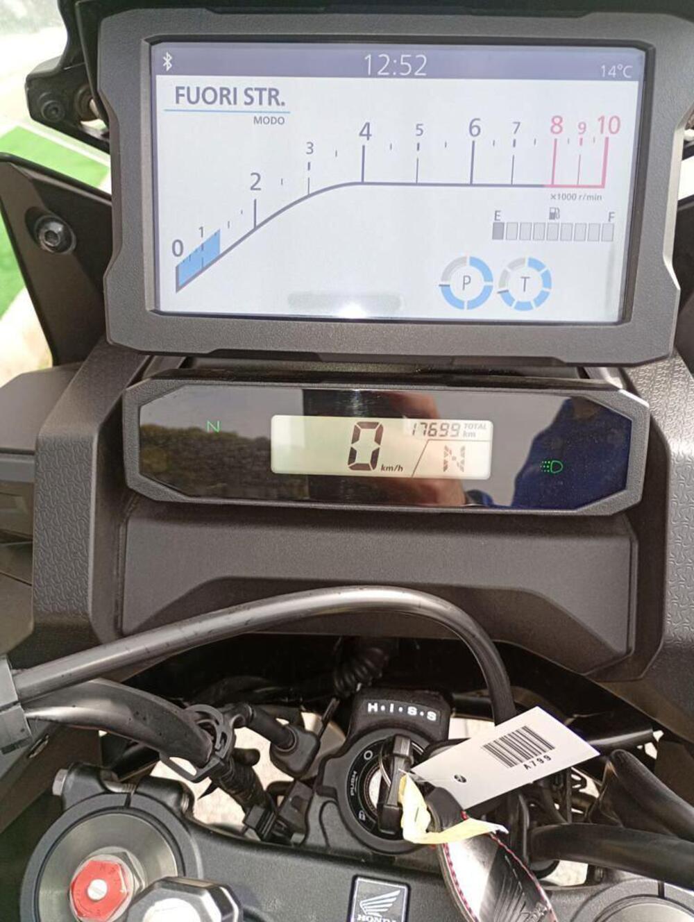 Honda Africa Twin CRF 1100L DCT (2022 - 23) (5)