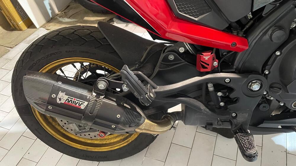 Moto Morini X-Cape 650 Gold Wheels Edition (2022 - 26) (5)