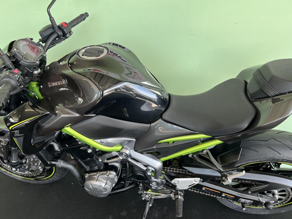 Kawasaki Z 900 (2017 - 18) (15)