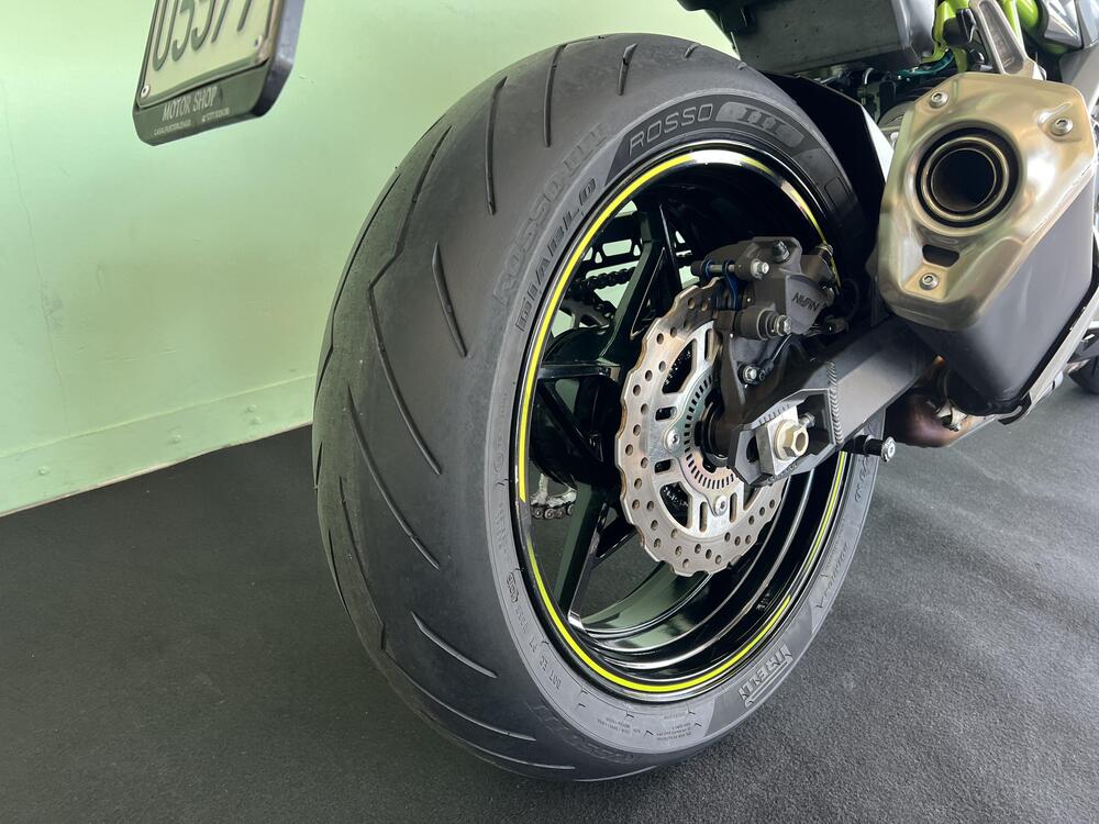 Kawasaki Z 900 (2017 - 18) (18)