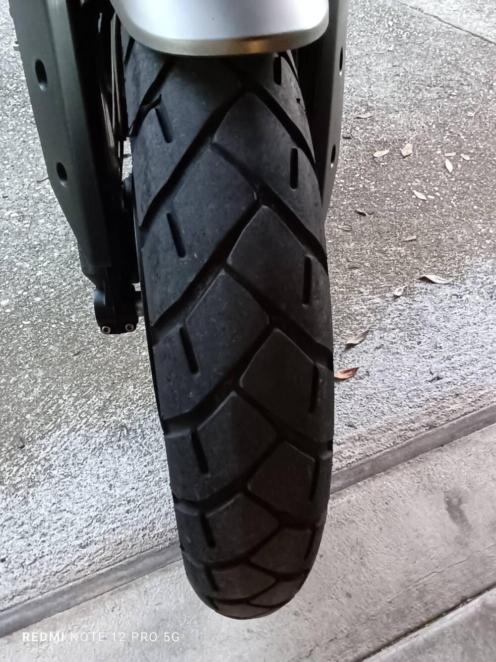 Moto Morini X-Cape 650 (2021 - 26) (9)