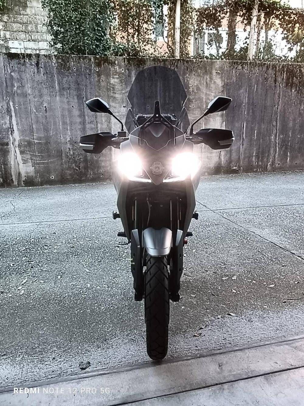 Moto Morini X-Cape 650 (2021 - 26) (11)