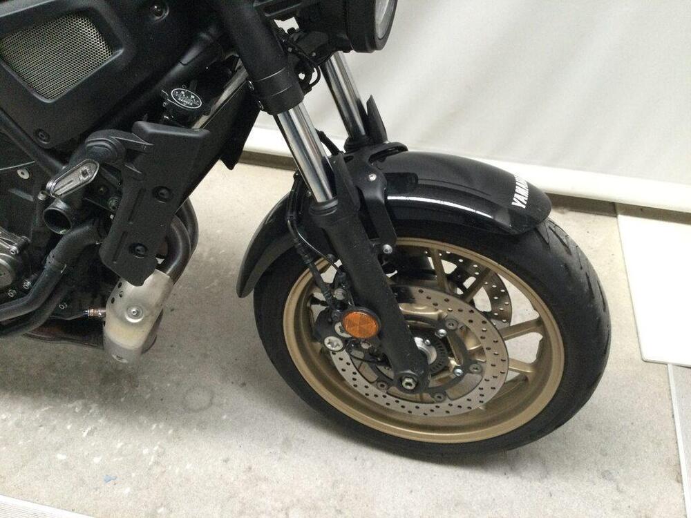 Yamaha XSR 700 (2022 - 26) (8)