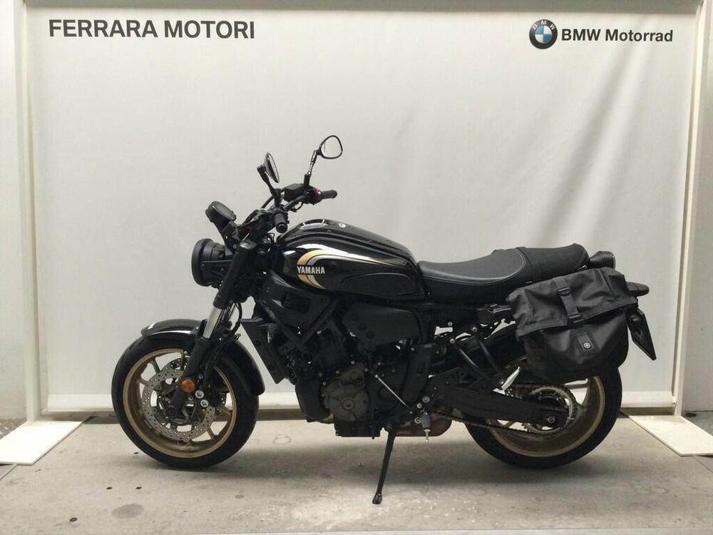 Yamaha XSR 700 (2022 - 26) (3)