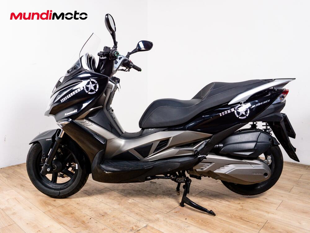 Kawasaki J 300 ABS (2014 - 16) (6)