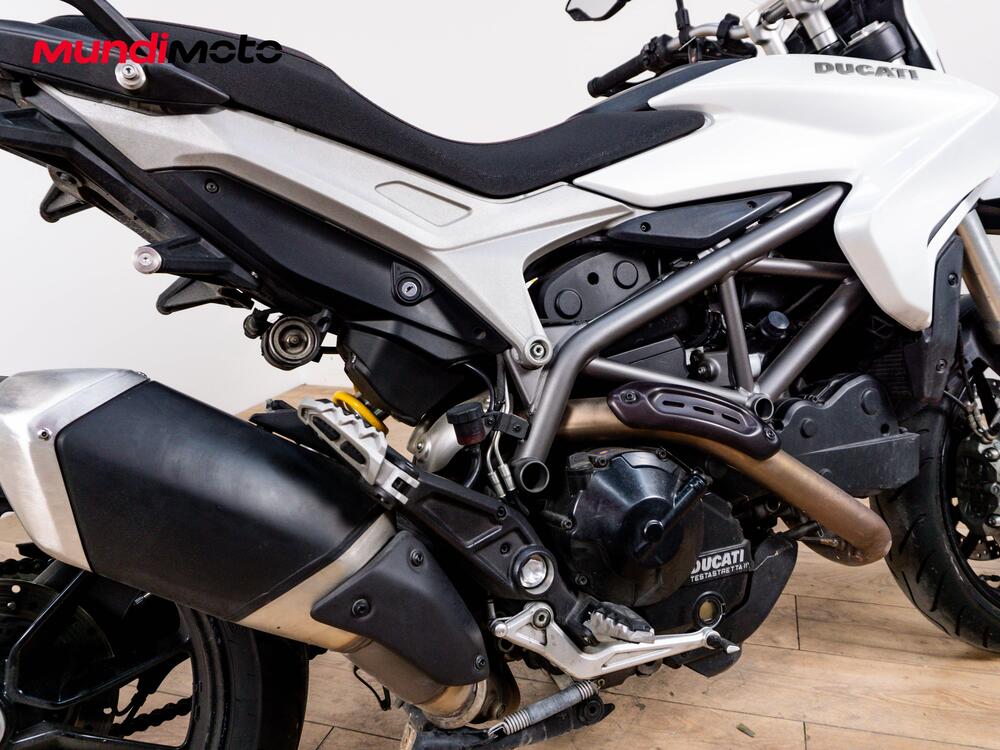 Ducati Hyperstrada 821 (2013 - 15) (4)