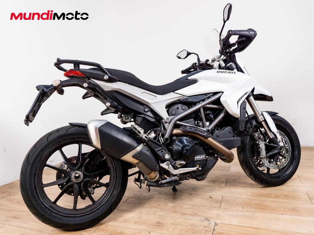 Ducati Hyperstrada 821 (2013 - 15) (3)