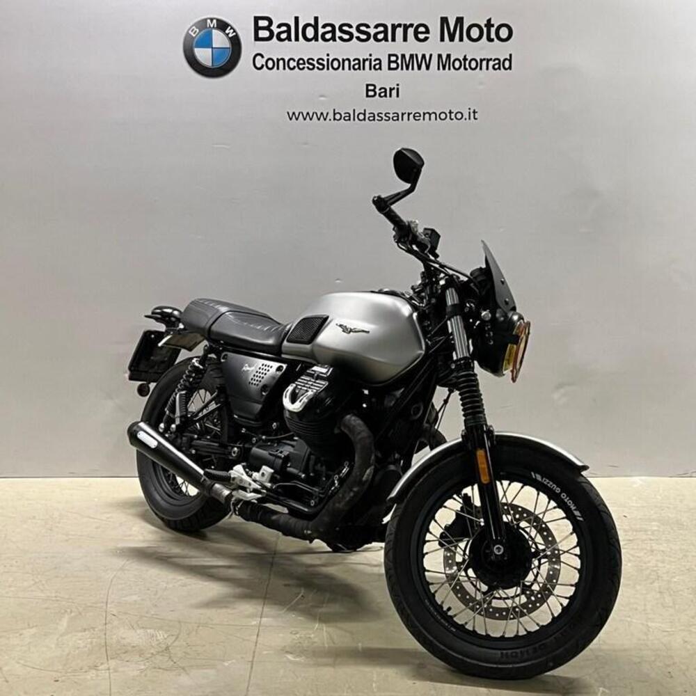 Moto Guzzi V7 III Rough (2018 - 20) (3)