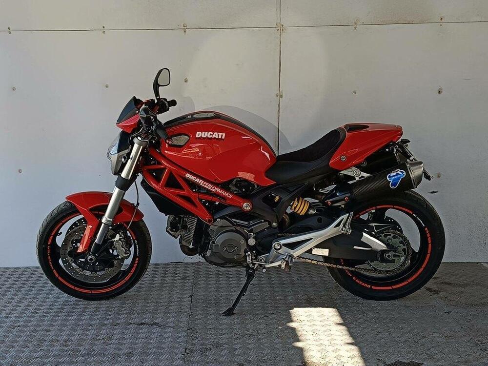 Ducati Monster 696 Plus (2007 - 14) (5)