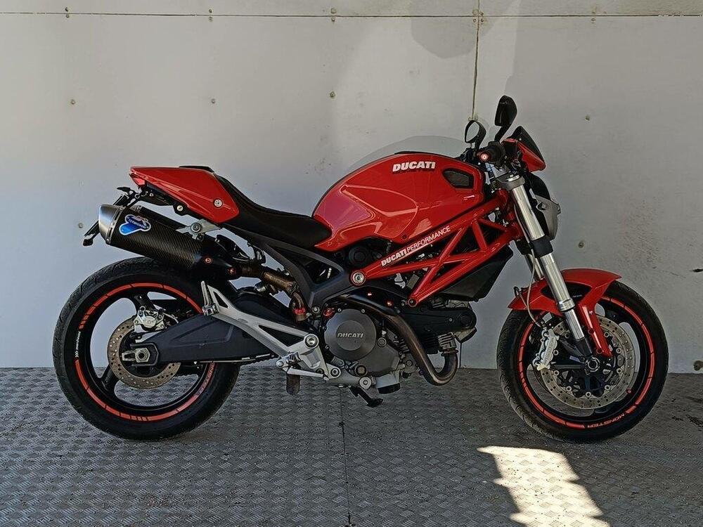 Ducati Monster 696 Plus (2007 - 14)
