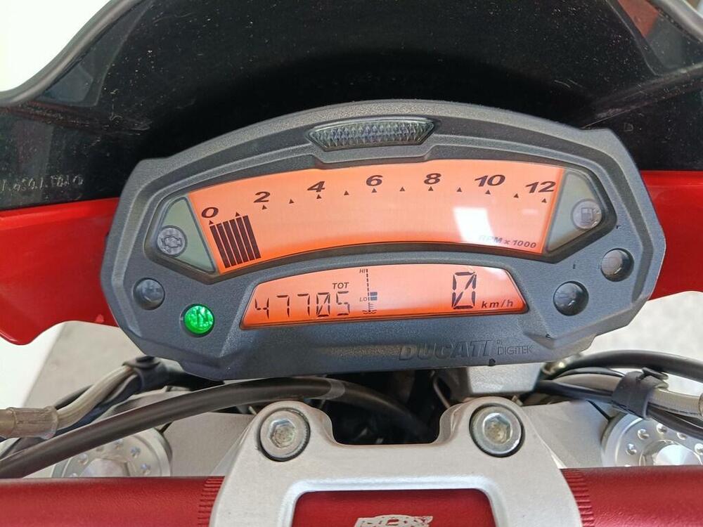 Ducati Monster 696 Plus (2007 - 14) (9)