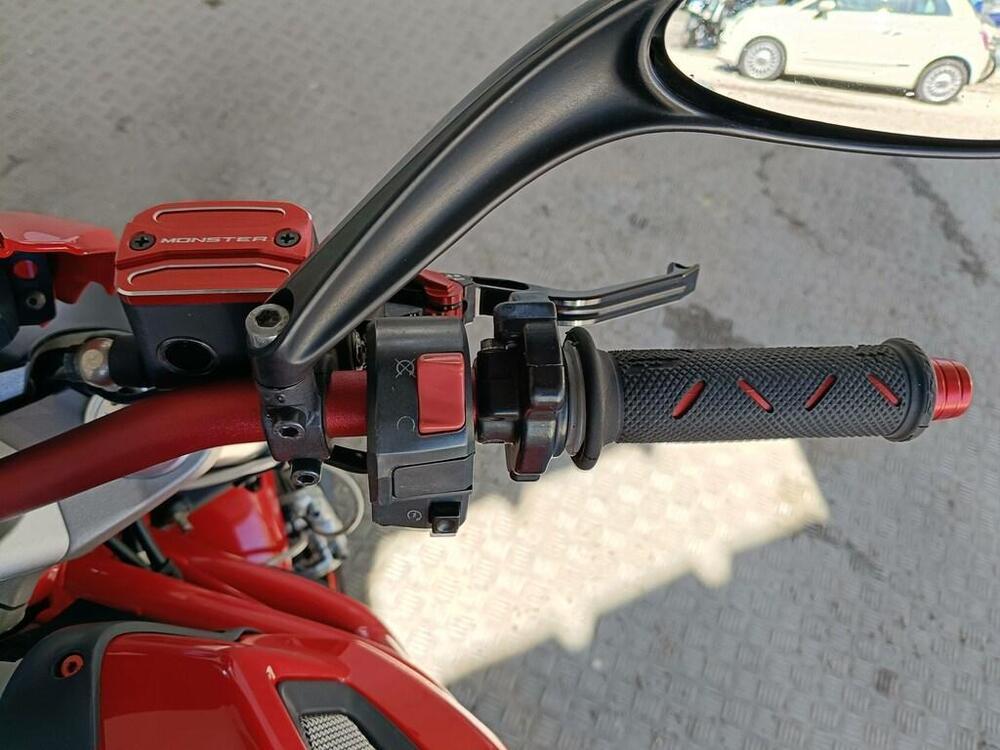 Ducati Monster 696 Plus (2007 - 14) (8)